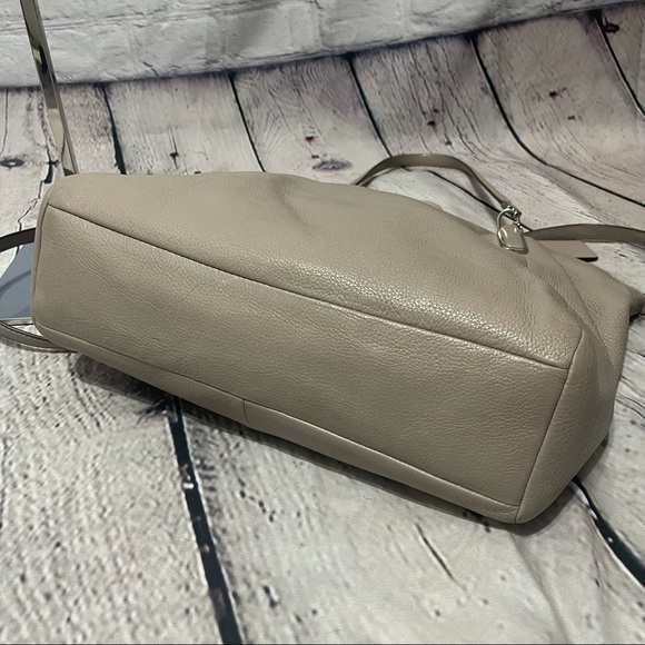 Coach Kelsey Pebbled Leather Crossbody Satchel F34494 - Picture 10 of 12